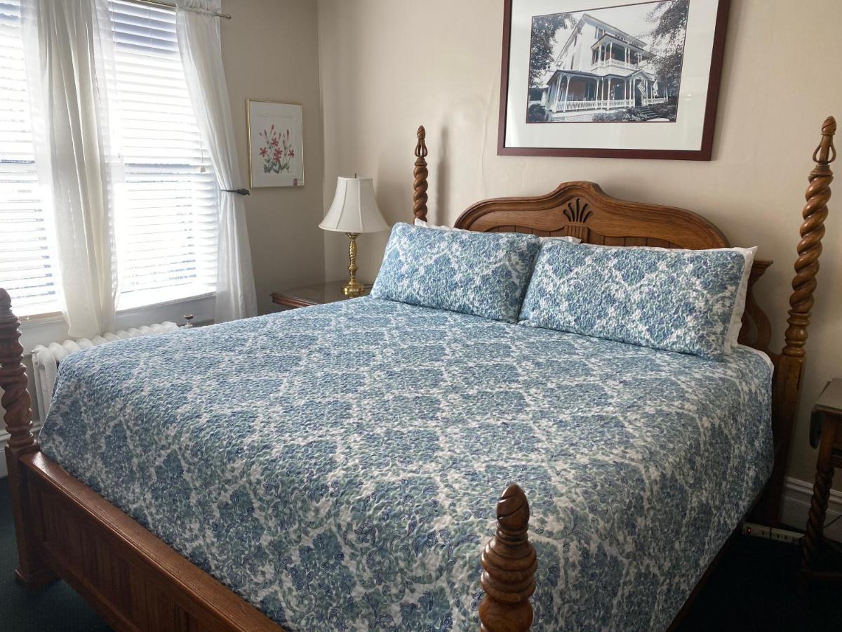 1898 Waverly Inn Hendersonville Dış mekan fotoğraf