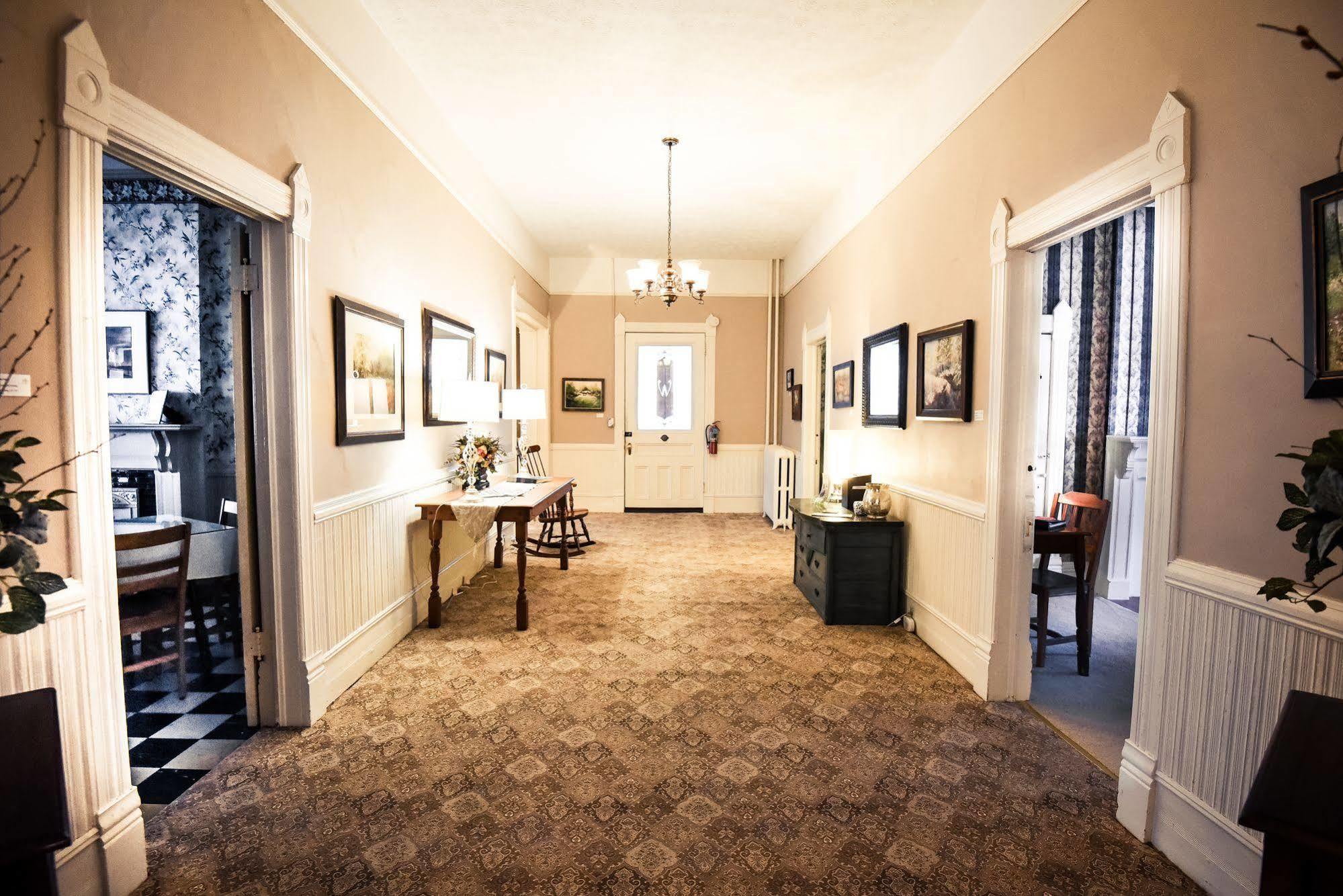 1898 Waverly Inn Hendersonville Dış mekan fotoğraf